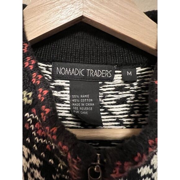 Nomadic Traders Fair Isle Snowflake Berry Holiday Zip Cardigan Black White Red M - Picture 9 of 15
